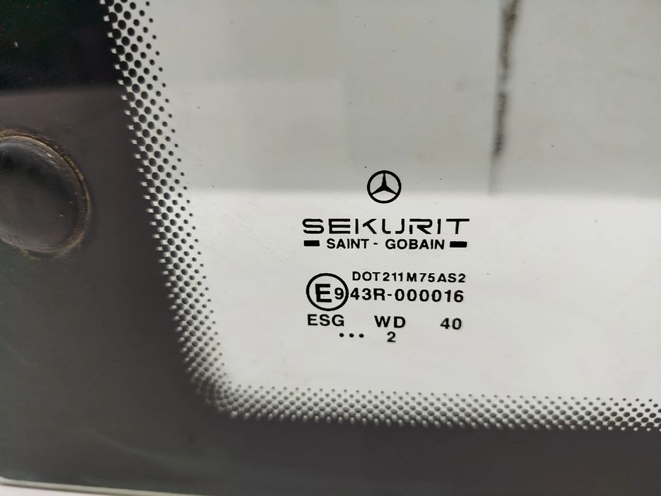 Vidro do painel trás esquerdo MERCEDES-BENZ Vito Combi (638)