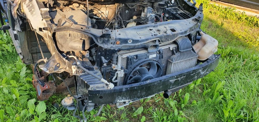 Wzmocnienie pas przedni chłodnice wentylatory opel zafira B 2.0 Turbo