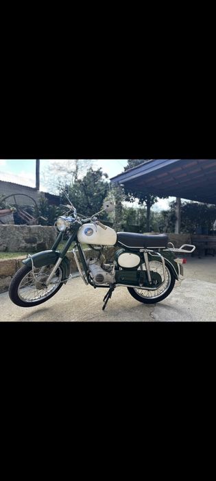 Vendo motorizada Sachs