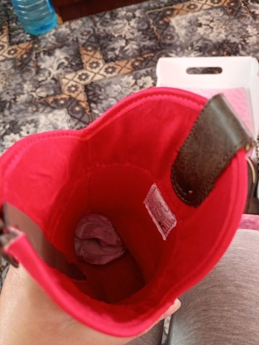 Шкіряні чоботи на дівчинку