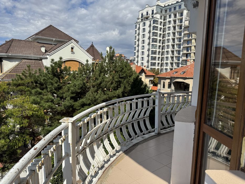 ‼️БЕЗ КОМИССИИ‼️ 3-комнатная квартира на Азарова, Отрада