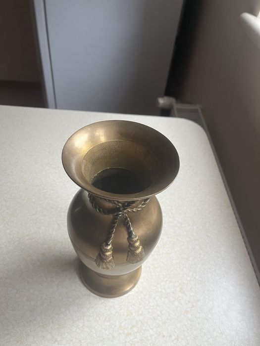 Mosiężny wazon 21 cm wysokości