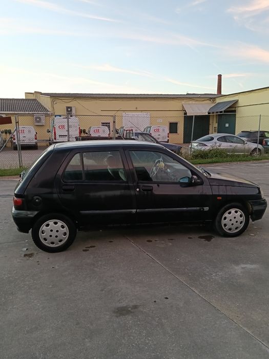 Clio 97 funcionando perfeitamente