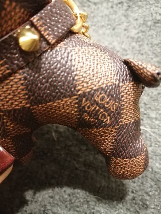Breloczek buldog piesek Louis Vuitton lv keychain