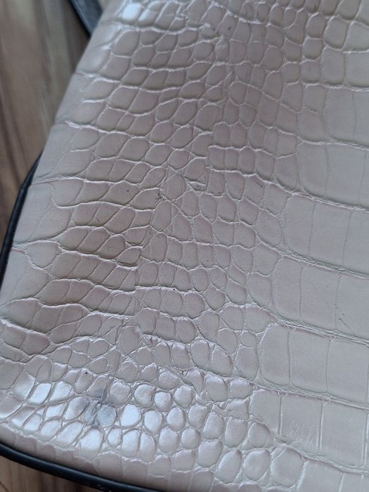 Torebka kuferek River Island