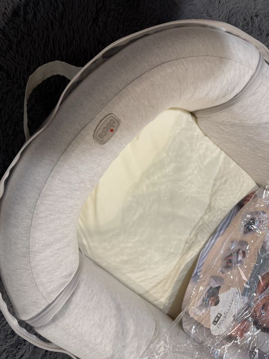 Кокон Chicco 3 в 1 Mommy Pod