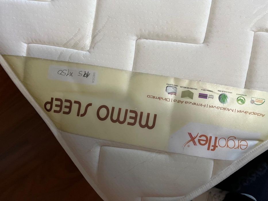 Cama casal com estrado + colchão