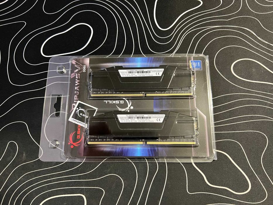 Оперативна пам'ять G.Skill Ripjaws 32 GB (2x16GB) DDR4 4400 MHz