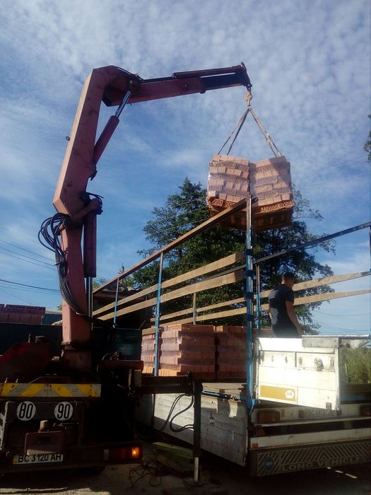 Перевезення Кран маніпулятор