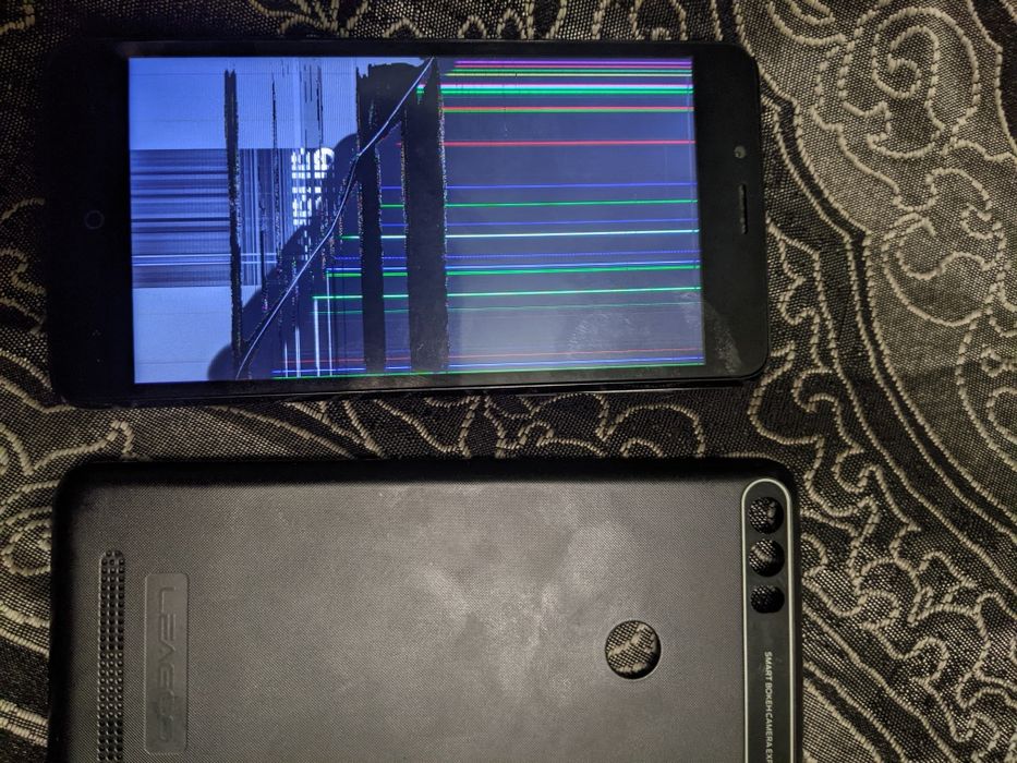 Продам телефон СамсунгSM-930f