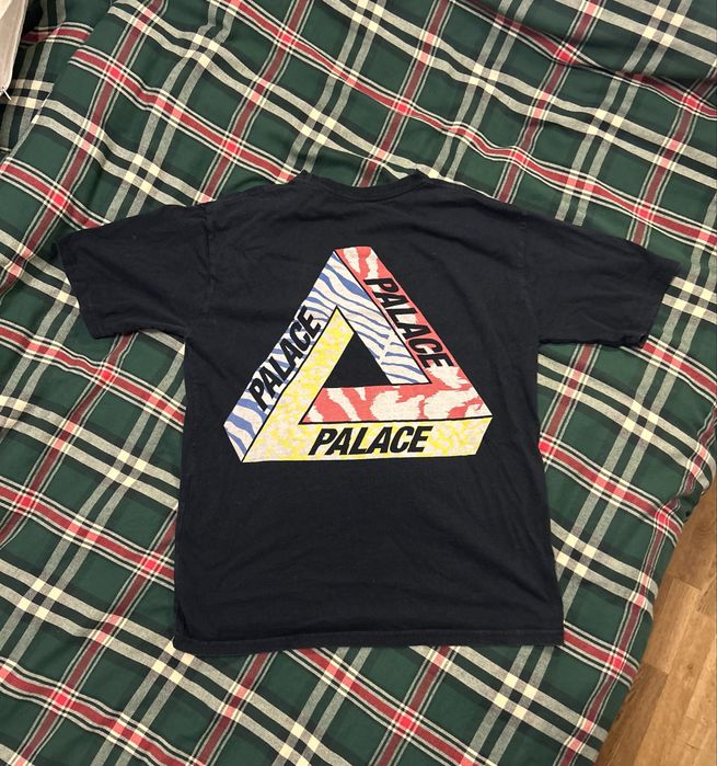 Tshirt z nadrukiem Palace streetwear s koszulka