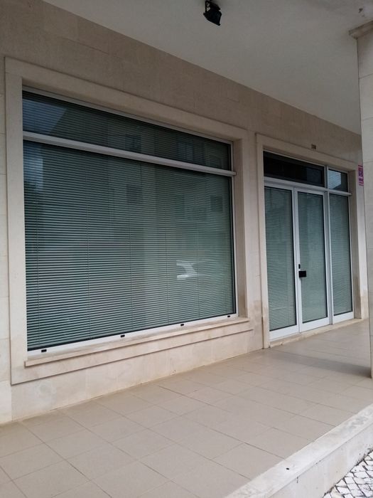 Escritório com 120m2