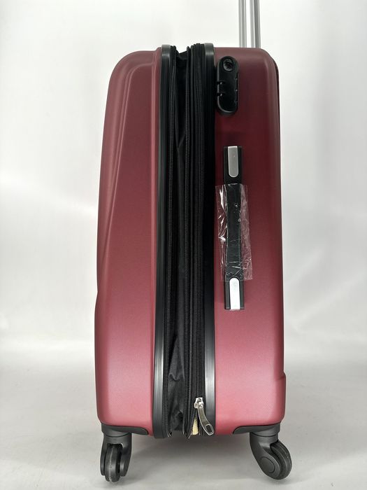 Nowa walizka średnia, walizka twarda, bagaż 20 kg