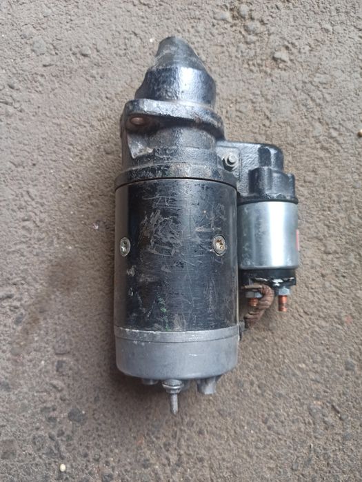 Стартер Джон дир 6410 б/у  SE501427