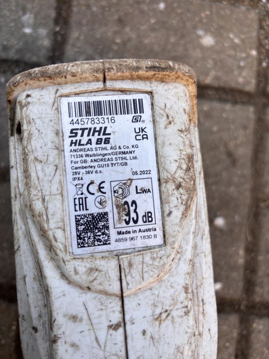 Nożyce do żywopłotu na wysięgniku stihl HLA 86 akumulatorowe