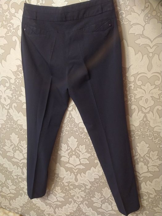 Класичні брюки темно-сині розмір s