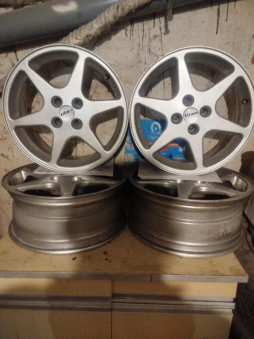 Диски.R17  4 *100       .