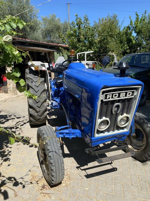 Trator Ford 3600