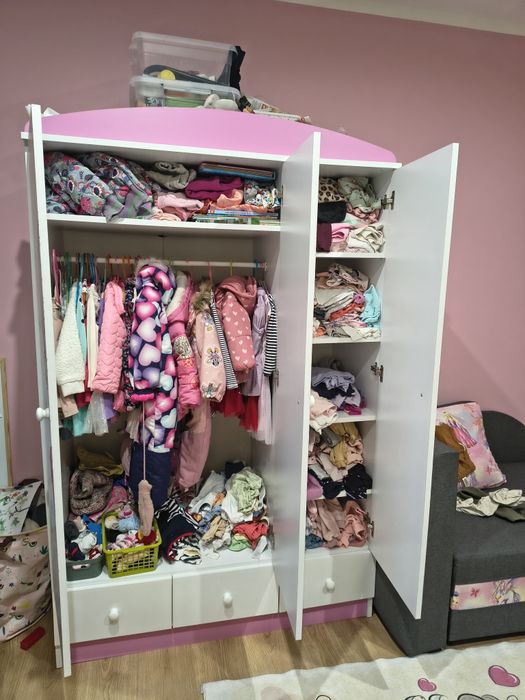 Szafa dziecięca dla dziewczynki
