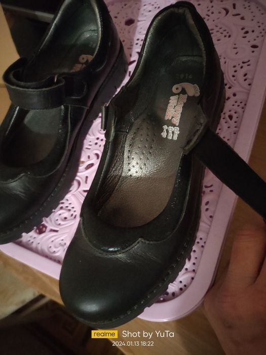 Кожаные  черные туфли