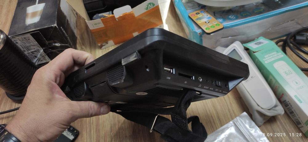 Лот електронної техніки