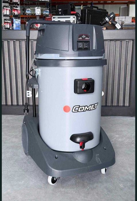 Aspirador CVP 378 PBH 220-240V/50-60HZ Comet
