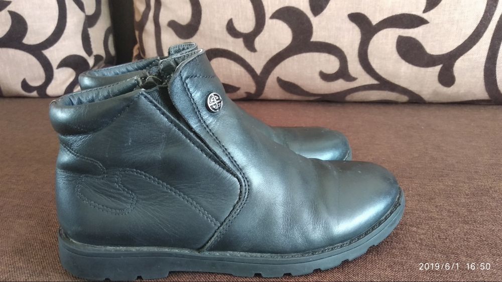 Демисезонные ботинки на мальчика