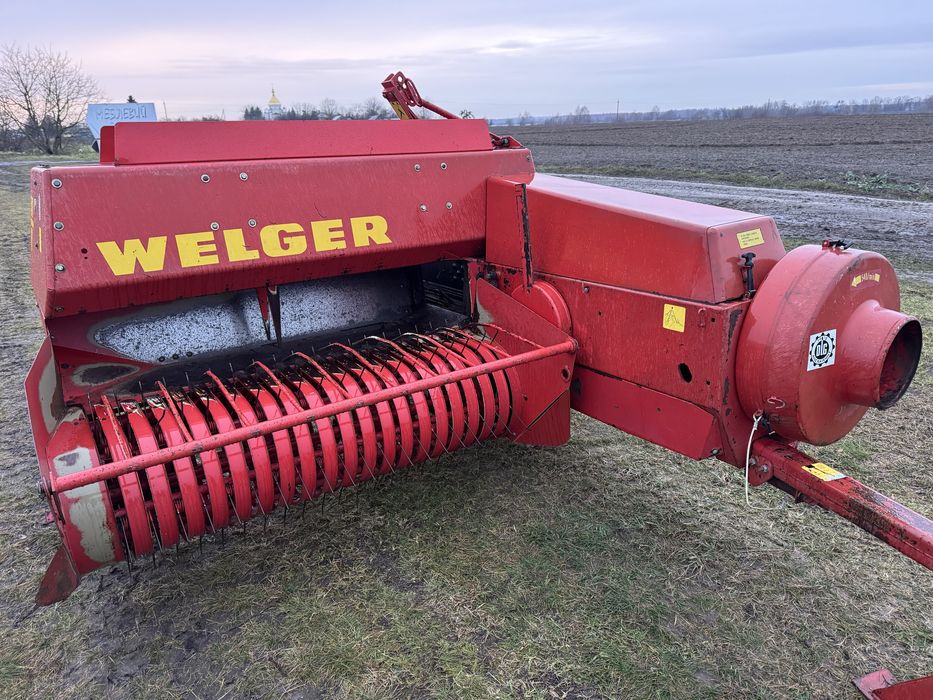 Велгер WELGER AP42 Тюкопрес Прес підбирач Пресс-подборщик (AP400,430)