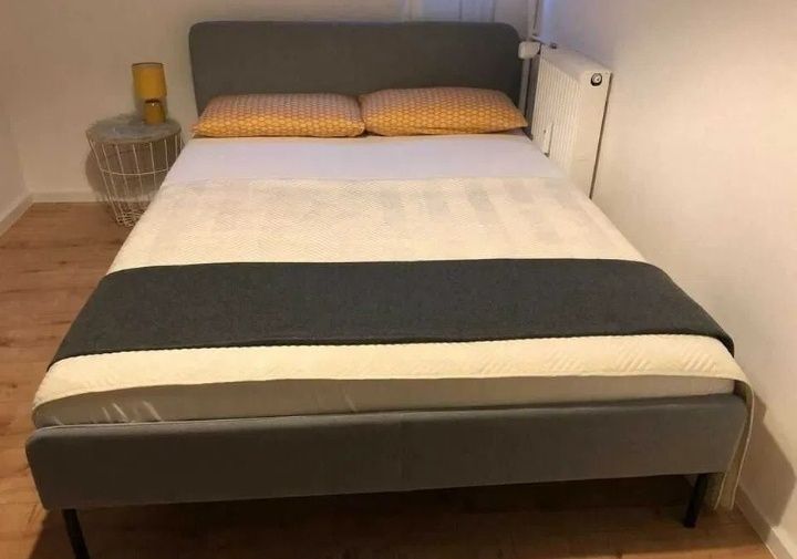 Łóżko 140x200 IKEA Slattum ze stelażem i materacem. TRANSPORT