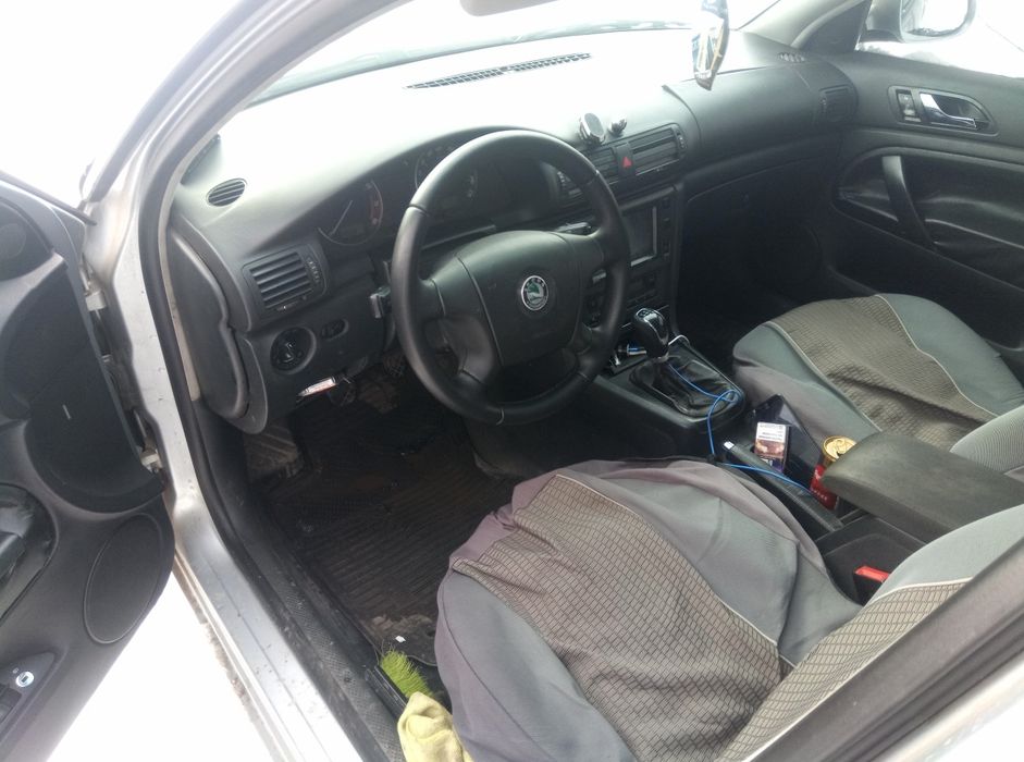 Шкода суперб 1 рік2008