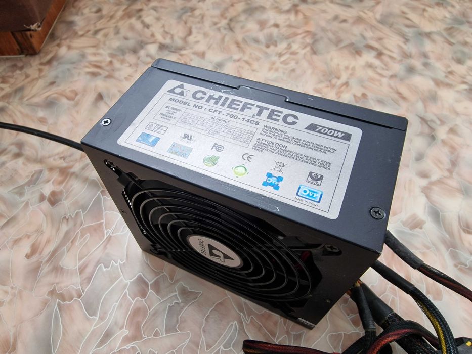 Блок живлення модульний Chieftec CFT-700-14CS 700W