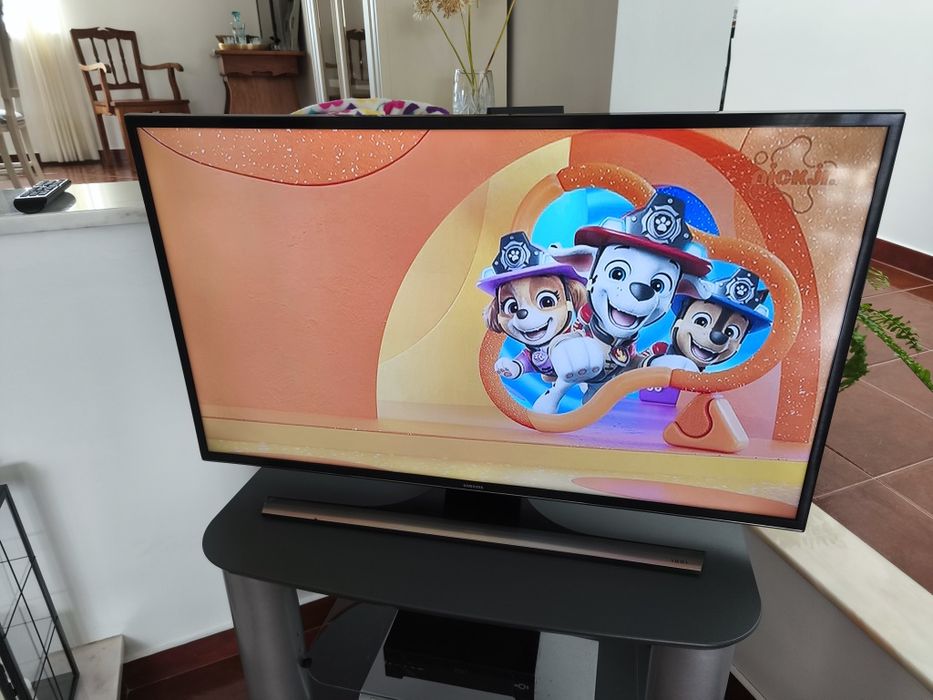 Smart TV JU6400 Samsung