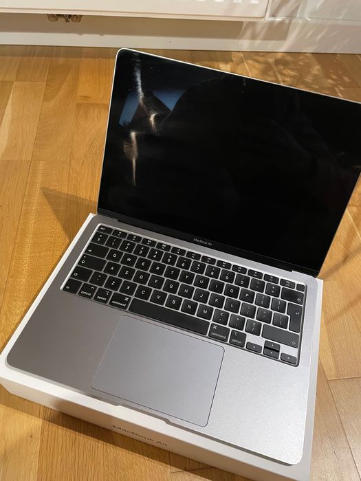 Apple MacBook Air 2020 Intel i5 8GB RAM Dysk 256GB + Apple Magic Mouse (Warszawa/Osięciny)