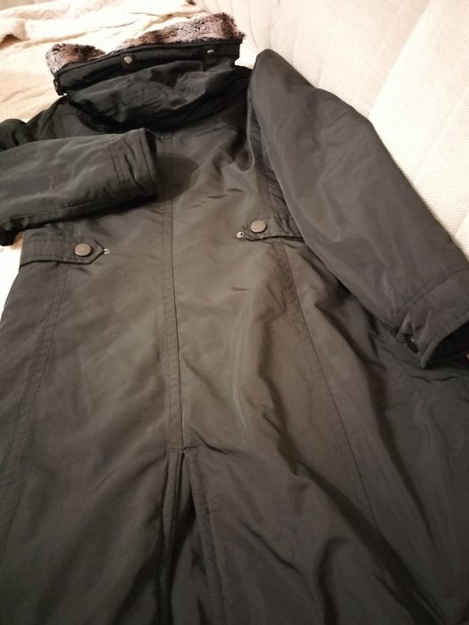 Ciepła,lekka ładna kurtka, rozmiar L Valino