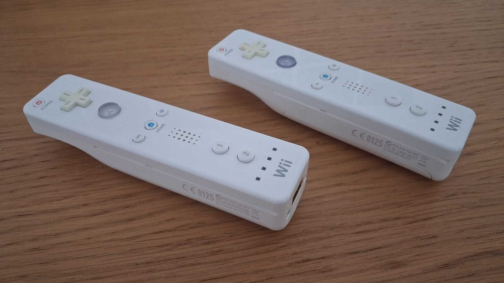 Pack Nintendo Wii Branca (RVL-001) + Jogo Wii Sports + Wii2HDMI + Acessórios