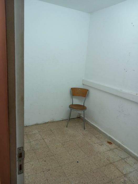 Vende-se Espaço Comercial, Quarteira A 70 Metros da Praia