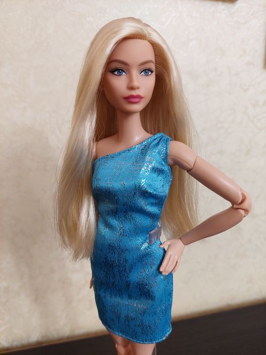Лялька барбі лукс. Barbie looks