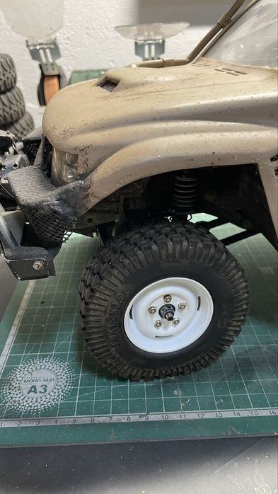 RC Scx10 Mitsubishi Pajero