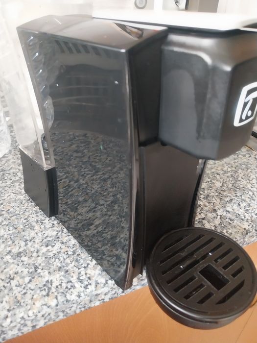 Maquina cafe capsulas espresso impecavel