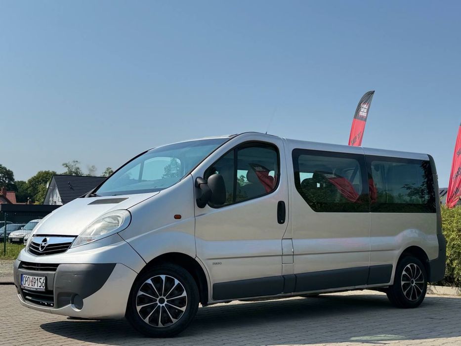 Opel Vivaro • 2.0 D • 9 osobowy • Long • Zamiana