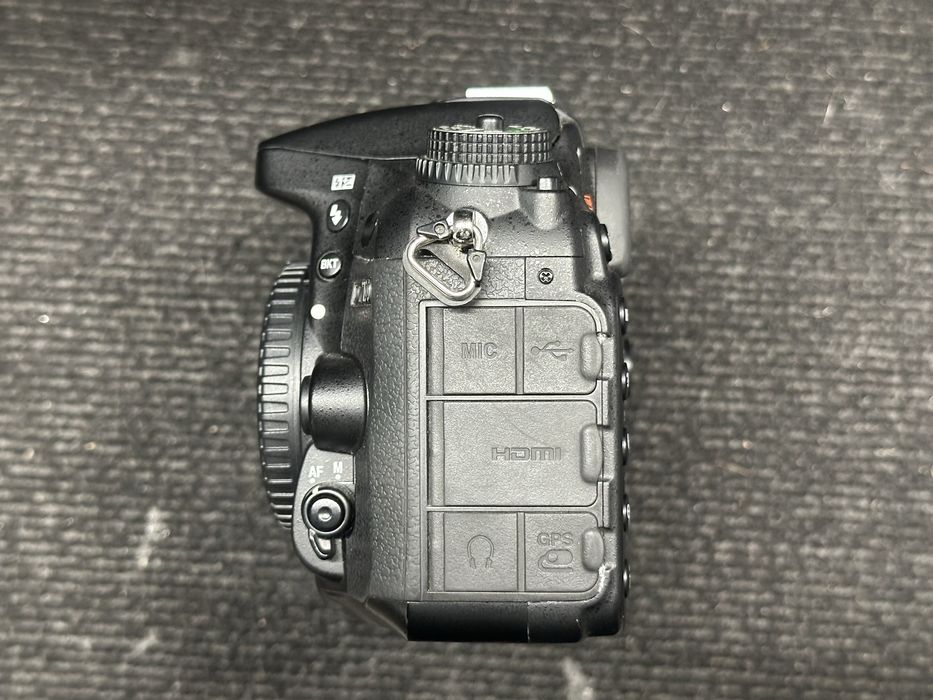 Nikon d7100 em otimo estado