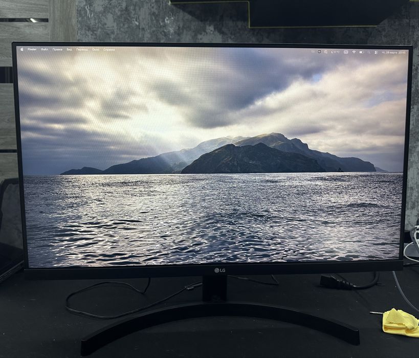 Монітор 27 LG MK600