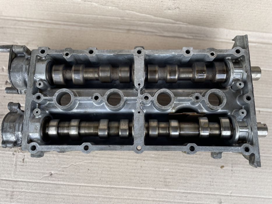 Кришка постель распредвалов VW Golf 4 Polo, Skoda Fabia, Seat Leon Ibiza 1.4 1.6 16V