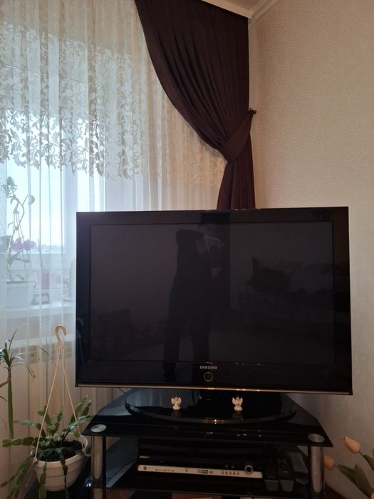 Телевізор самсунг