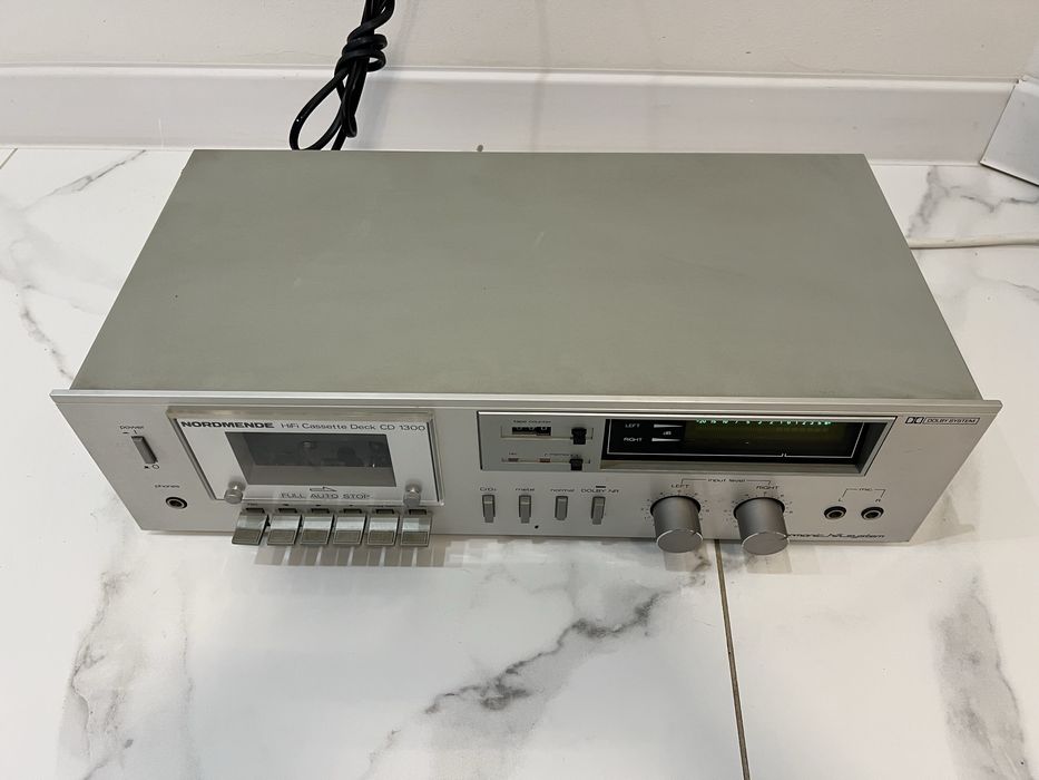 Стерео касетна дека NORDMENDE CD 1300