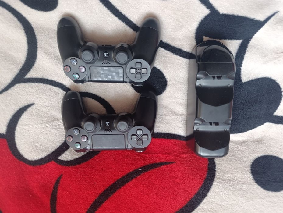 Ps 4 slim 1 TB + 11 GIER