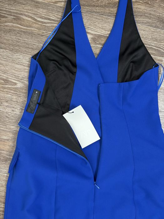 Платье ZARA новое, размер s