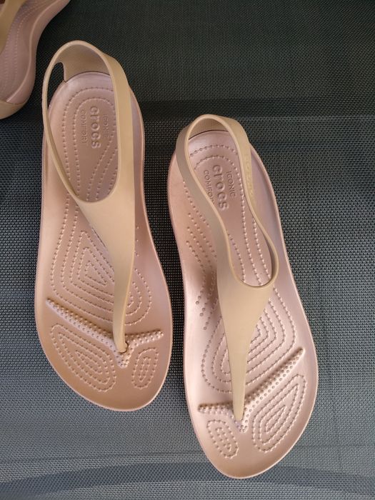 Crocs Serena Flip W8 38-39
