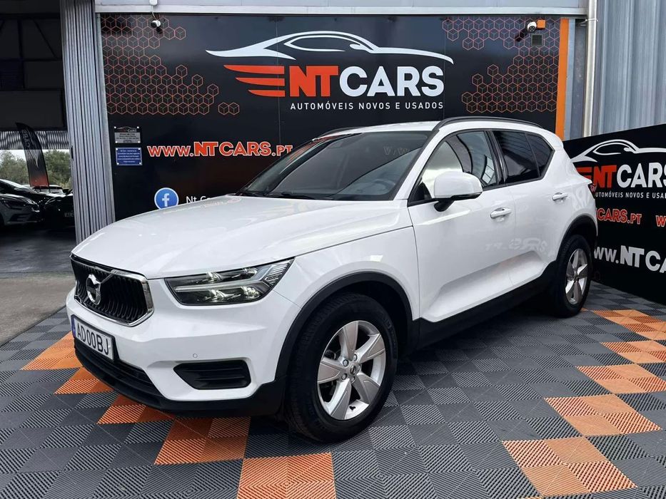 Volvo XC 40 2.0 D3 Momentum Core