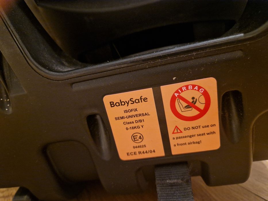 Fotelik 360 isofix